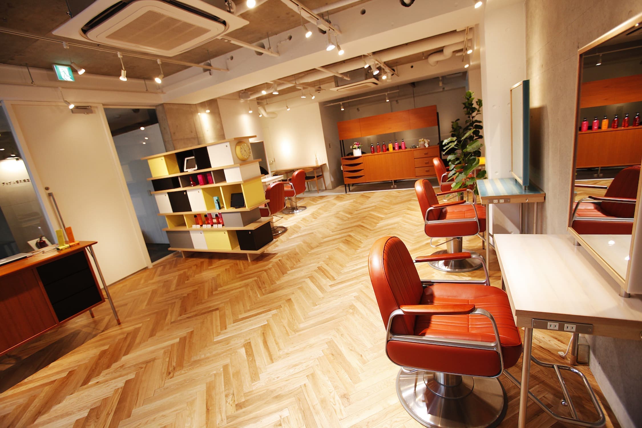 interior.jpg